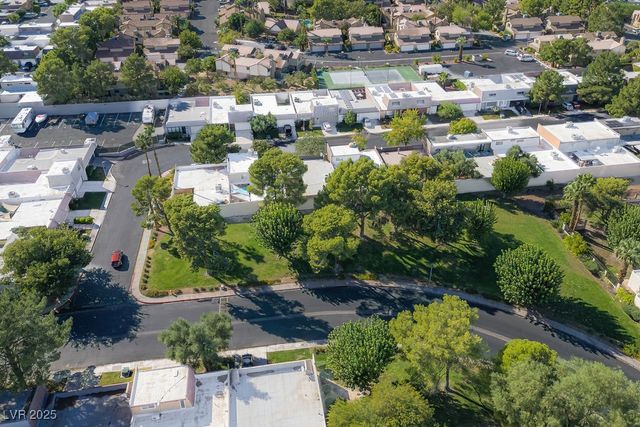 3477 Kensbrook Street, Las Vegas, NV 89121