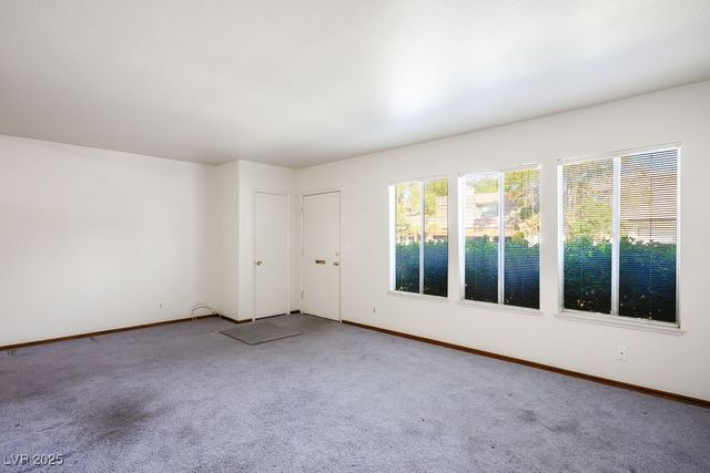 3477 Kensbrook Street, Las Vegas, NV 89121