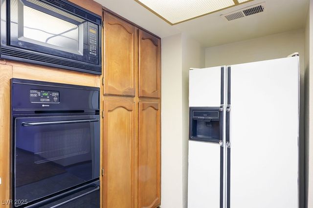 3477 Kensbrook Street, Las Vegas, NV 89121