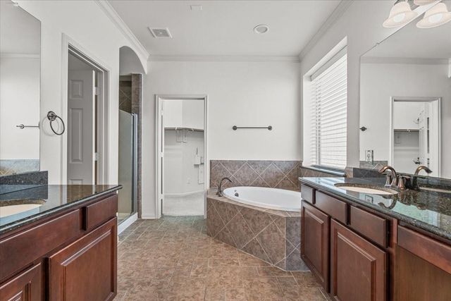 7 Canyon Wren Drive, Spring, TX 77389