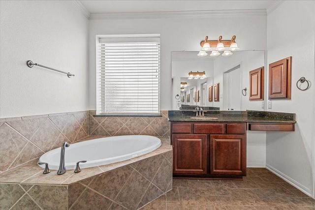 7 Canyon Wren Drive, Spring, TX 77389