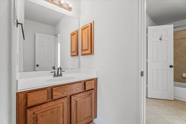 7 Canyon Wren Drive, Spring, TX 77389