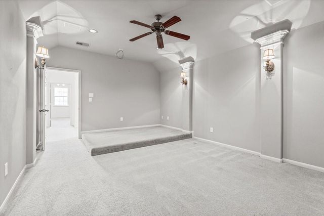 7 Canyon Wren Drive, Spring, TX 77389