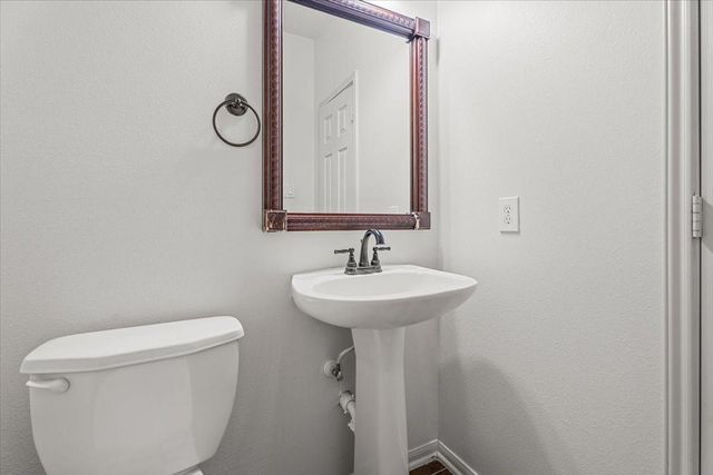 7 Canyon Wren Drive, Spring, TX 77389