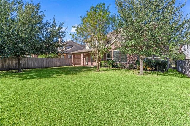 7 Canyon Wren Drive, Spring, TX 77389