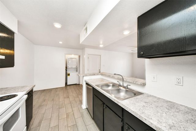 12905 Woodforest Boulevard 712, Houston, TX 77015