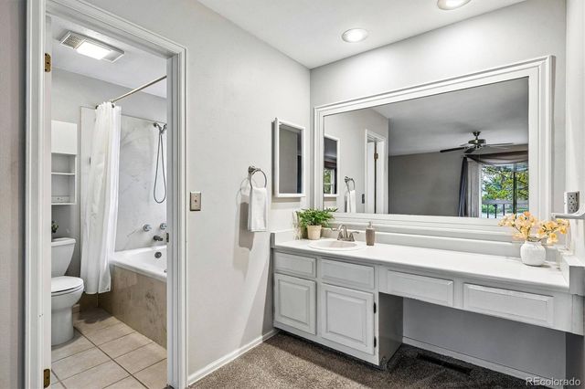 8039 S Newport Court, Centennial, CO 80112