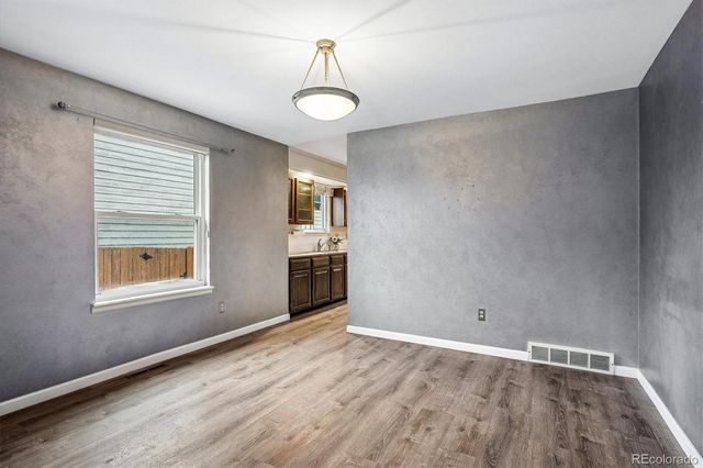8039 S Newport Court, Centennial, CO 80112