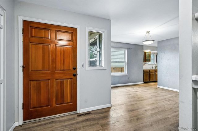 8039 S Newport Court, Centennial, CO 80112