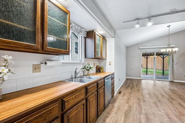 8039 S Newport Court, Centennial, CO 80112