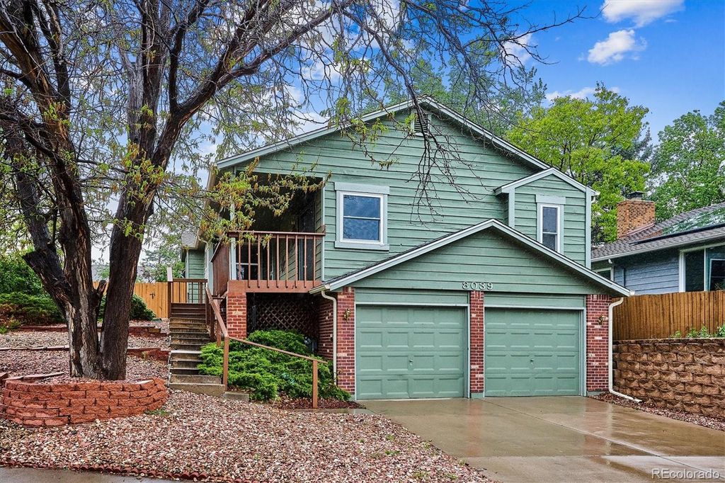 8039 S Newport Court, Centennial, CO 80112