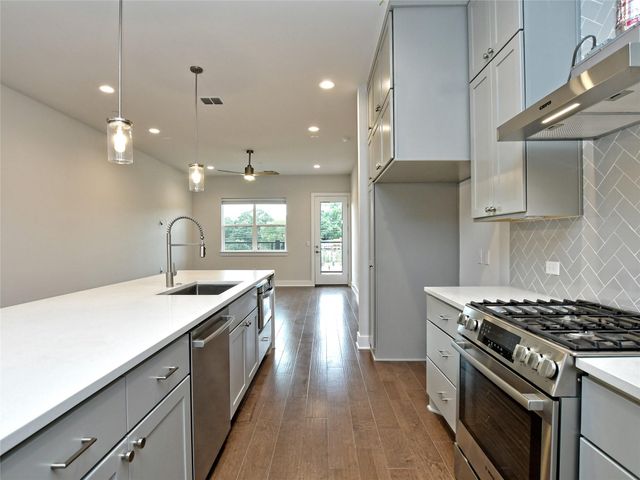 4105 Prosper LN, Austin, TX 78731