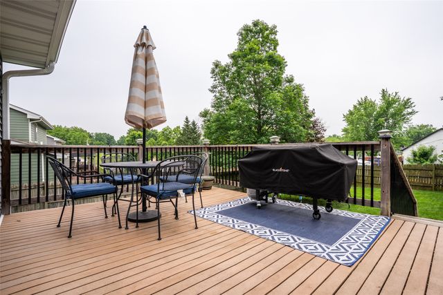 301 W Maple Street, Runnells, IA 50237