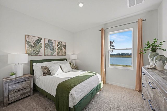 9593 Venetian Square, Vero Beach, FL 32966