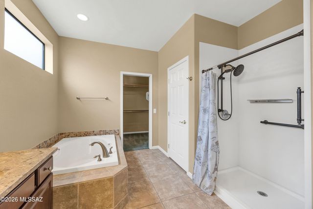 62090 E Northwood Road, Tucson, AZ 85739