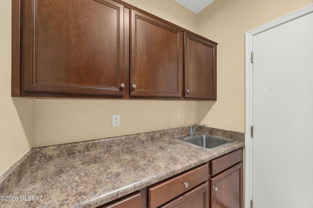 62090 E Northwood Road, Tucson, AZ 85739