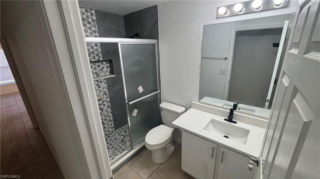 2435 NW 7th TER, Cape Coral, FL 33993