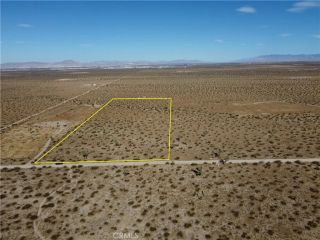 2 Wilson Ranch Rd, Adelanto, CA 92301