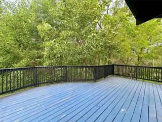 1305 Holiday Lane, Brooklyn, IA 52211