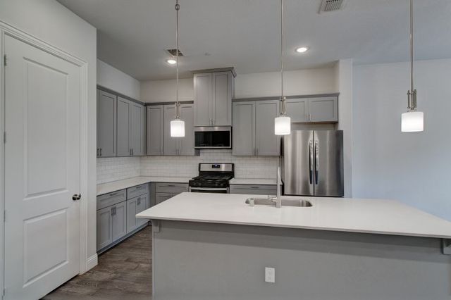 1564 Windermere Way, Farmers Branch, TX 75234