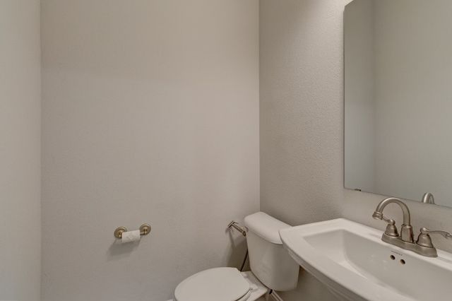 1564 Windermere Way, Farmers Branch, TX 75234