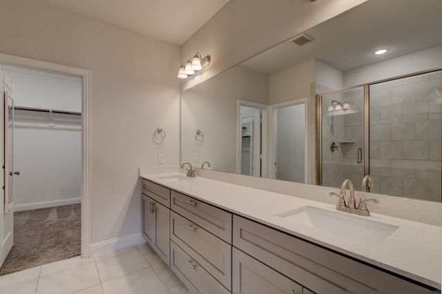 1564 Windermere Way, Farmers Branch, TX 75234
