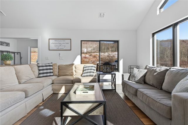 731 East Handsome Brook Road, Franklin, NY 13775