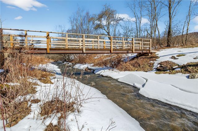 731 East Handsome Brook Road, Franklin, NY 13775