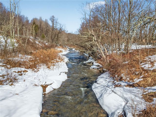 731 East Handsome Brook Road, Franklin, NY 13775