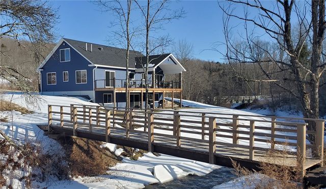 731 East Handsome Brook Road, Franklin, NY 13775