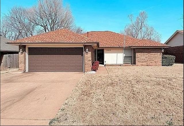 1909 Fountain View, Edmond, OK 73013