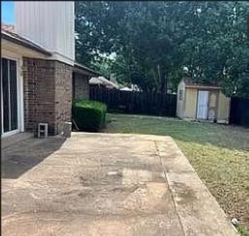 1909 Fountain View, Edmond, OK 73013