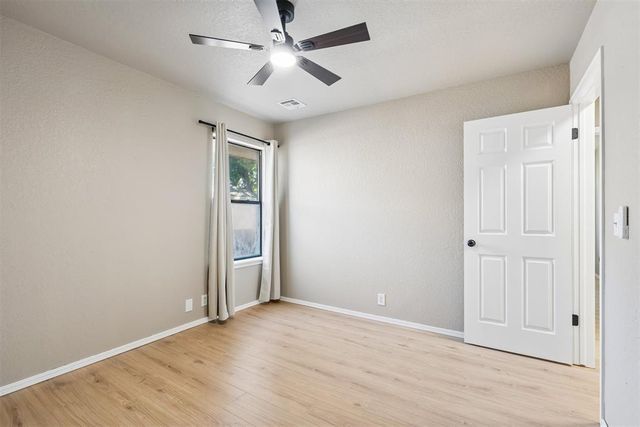 1909 Fountain View, Edmond, OK 73013