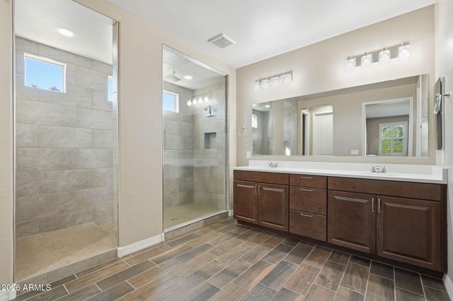 12516 W MCLELLAN Court, Glendale, AZ 85307