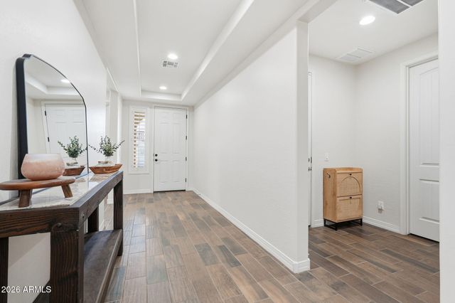 12516 W MCLELLAN Court, Glendale, AZ 85307