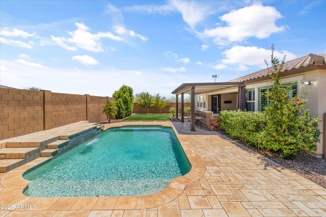 12516 W MCLELLAN Court, Glendale, AZ 85307