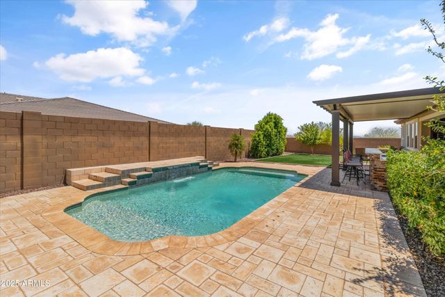 12516 W MCLELLAN Court, Glendale, AZ 85307