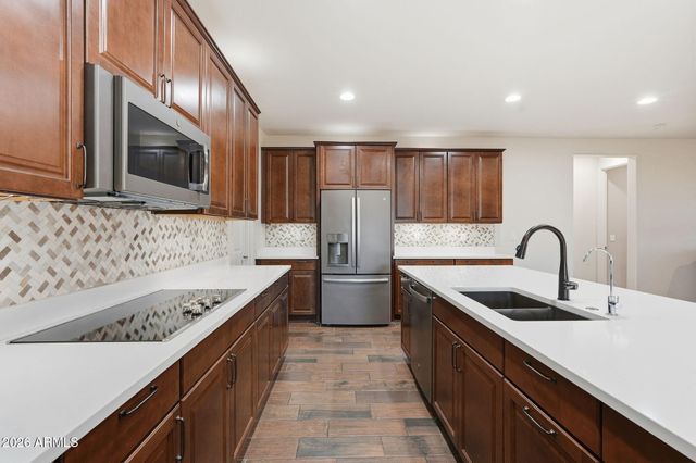 12516 W MCLELLAN Court, Glendale, AZ 85307