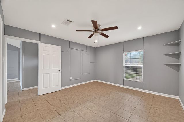 11927 Flushing Meadows Drive, Houston, TX 77089