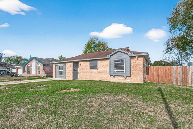 11927 Flushing Meadows Drive, Houston, TX 77089