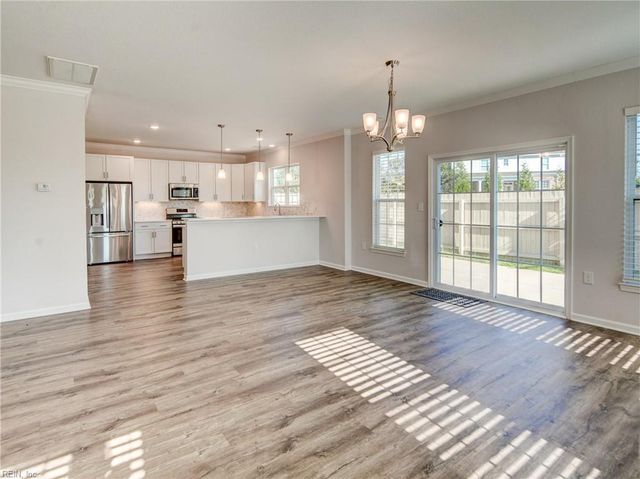 355 Middleton WAY, Chesapeake, VA 23322