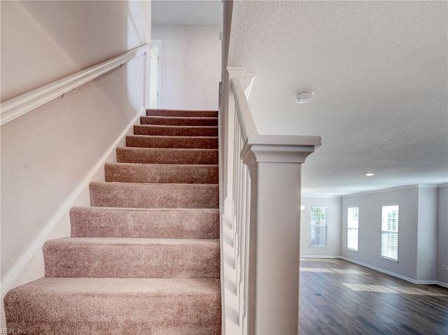 355 Middleton WAY, Chesapeake, VA 23322