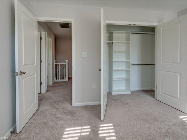355 Middleton WAY, Chesapeake, VA 23322