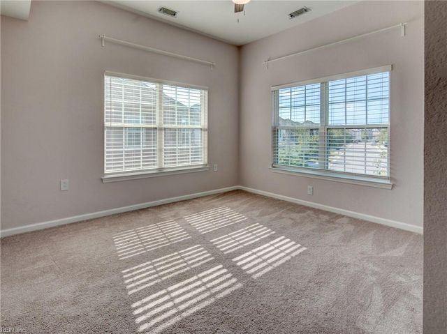 355 Middleton WAY, Chesapeake, VA 23322