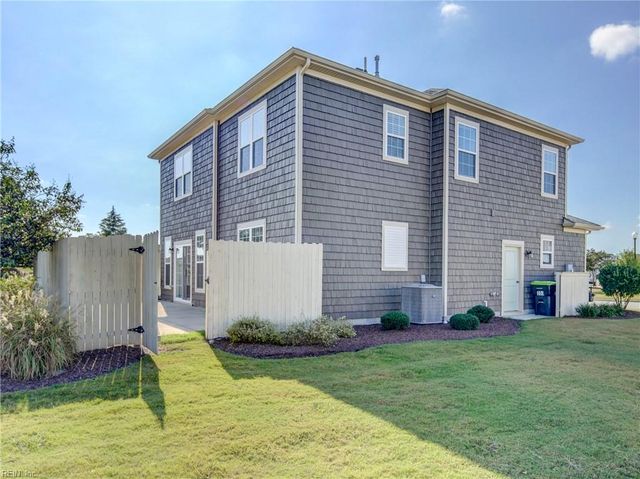 355 Middleton WAY, Chesapeake, VA 23322