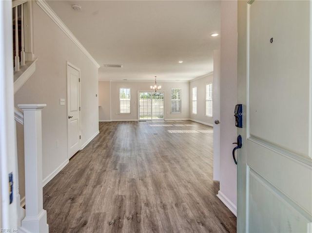 355 Middleton WAY, Chesapeake, VA 23322