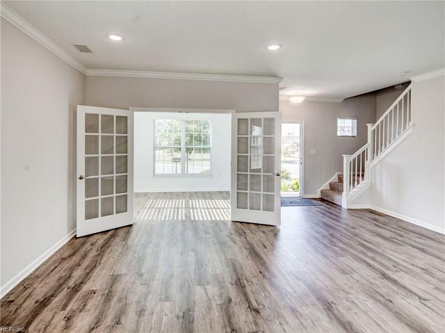 355 Middleton WAY, Chesapeake, VA 23322