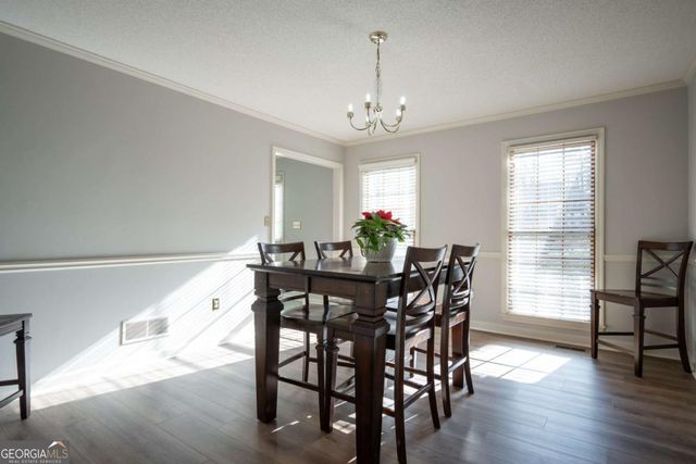 201 Chesterfield Road, Bogart, GA 30622