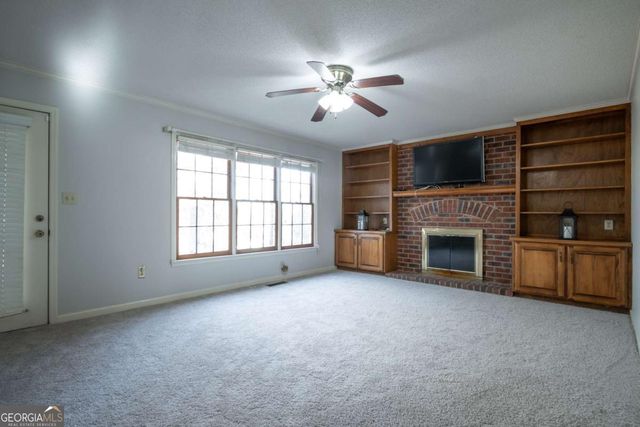 201 Chesterfield Road, Bogart, GA 30622