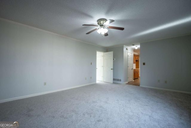 201 Chesterfield Road, Bogart, GA 30622